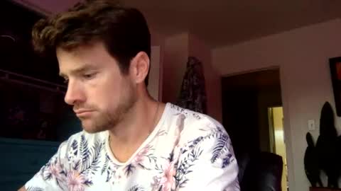 Dr. Love online show from April 16, 2026, 12:22 am