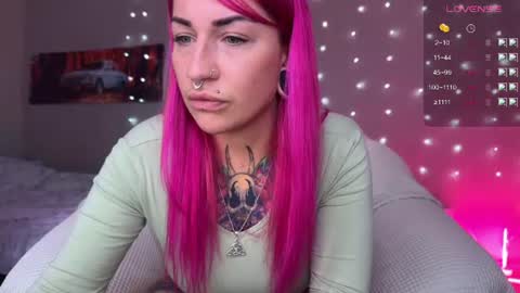 Snapshot of tanya_acid chatting on July 14, 2026, 9:14 am Tanya acid online show from July 14, 2026, 9:14 am