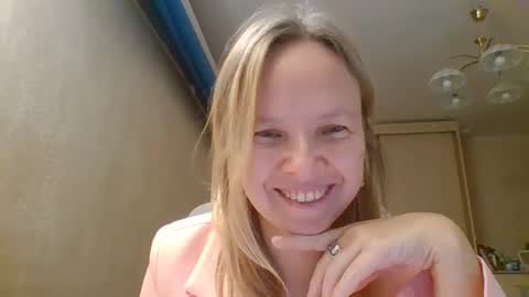 Snapshot of tanystar chatting on November 30, 2025, 2:04 am tanystar online show from November 30, 2025, 2:04 am