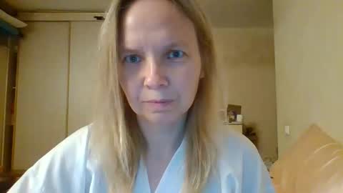 Snapshot of tanystar chatting on December 1, 2025, 1:16 pm tanystar online show from December 1, 2025, 1:16 pm