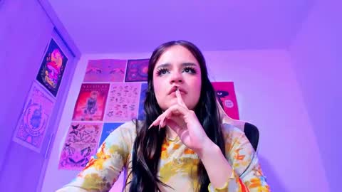 Snapshot of tara_hs chatting on January 6, 2025, 5:27 pm online show from January 6, 2025, 5:27 pm