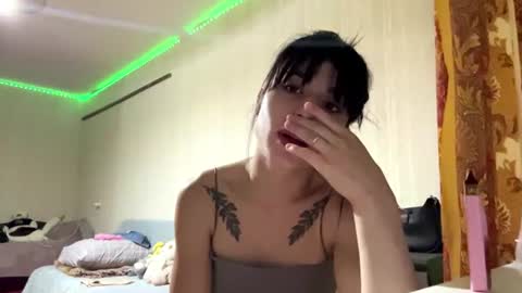 Leila online show from August 2, 2026, 6:39 pm