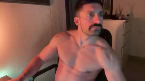 tarquit8 online show from February 18, 2026, 9:33 pm