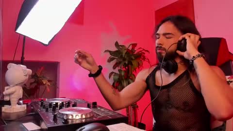 Tarzan online show from February 2, 2025, 3:10 am