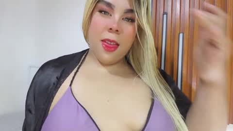 Snapshot of tasha_gatti chatting on May 3, 2026, 12:55 pm instagram Gattitasha online show from May 3, 2026, 12:55 pm