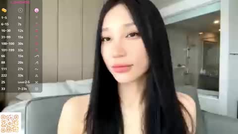 Viola online show from October 22, 2025, 3:40 am