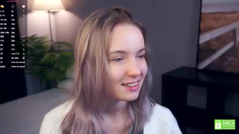 Snapshot of tashinapetitto chatting on December 1, 2025, 7:35 am Your Ressie online show from December 1, 2025, 7:35 am