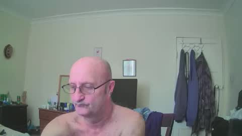 Snapshot of taslicks0739 chatting on March 5, 2026, 8:54 am Tas online show from March 5, 2026, 8:54 am