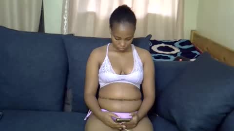 Snapshot of tastie_t chatting on January 6, 2026, 10:08 am tastie_t online show from January 6, 2026, 10:08 am