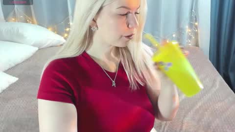 Snapshot of tasty__booty chatting on February 11, 2026, 1:21 am Ann online show from February 11, 2026, 1:21 am