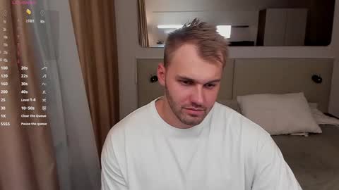 Snapshot of tasty_justin chatting on January 5, 2025, 9:25 pm My shows 2100500 UTC3 online show from January 5, 2025, 9:25 pm