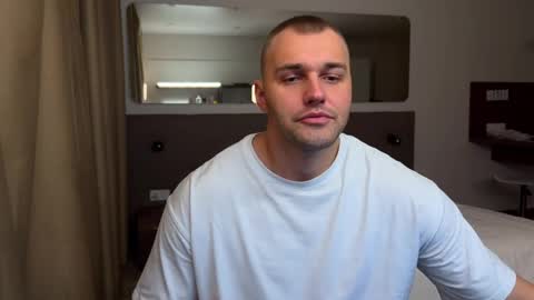 Snapshot of tasty_justin chatting on September 26, 2025, 5:06 pm My shows 2100500 UTC3 online show from September 26, 2025, 5:06 pm