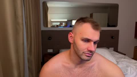 Snapshot of tasty_justin chatting on November 14, 2025, 7:34 pm My shows 2100500 UTC3 online show from November 14, 2025, 7:34 pm