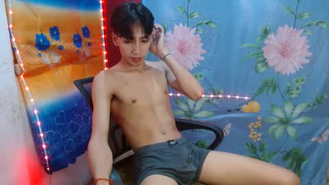 Snapshot of tastylicious_kim chatting on December 12, 2024, 8:25 am Ask me online show from December 12, 2024, 8:25 am
