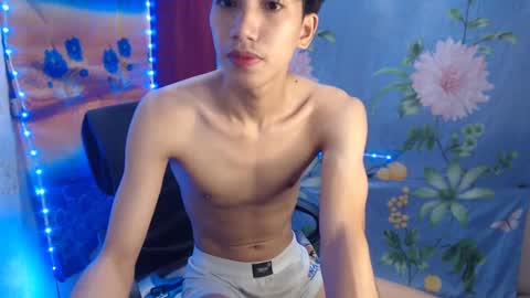 Snapshot of tastylicious_kim chatting on February 19, 2025, 2:01 am Ask me online show from February 19, 2025, 2:01 am