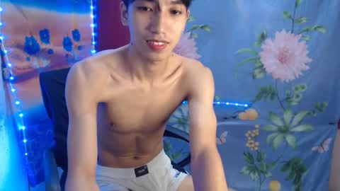 Snapshot of tastylicious_kim chatting on February 28, 2025, 1:37 am Ask me online show from February 28, 2025, 1:37 am