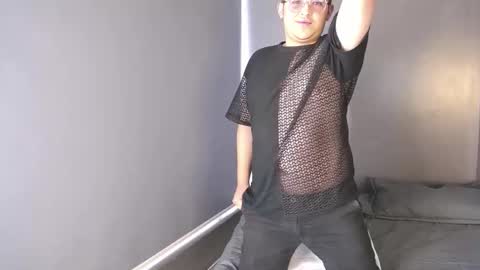 Snapshot of tatan_star chatting on January 7, 2026, 1:46 pm Tatan Star online show from January 7, 2026, 1:46 pm