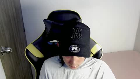 T A T A N online show from November 10, 2025, 6:40 pm