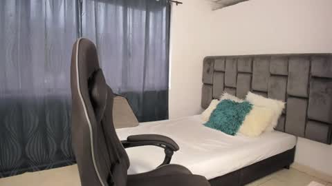 Tatiana online show from February 3, 2025, 9:39 pm