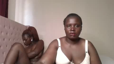 Snapshot of tatiana1_ chatting on September 11, 2025, 10:37 am Tatiana online show from September 11, 2025, 10:37 am