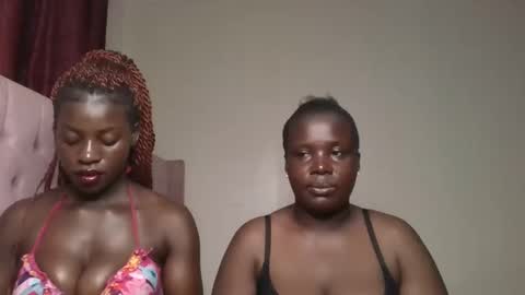 Snapshot of tatiana1_ chatting on September 11, 2025, 10:54 pm Tatiana online show from September 11, 2025, 10:54 pm