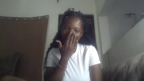 Snapshot of tatiana_254 chatting on October 13, 2025, 7:14 pm tatiana_254 online show from October 13, 2025, 7:14 pm