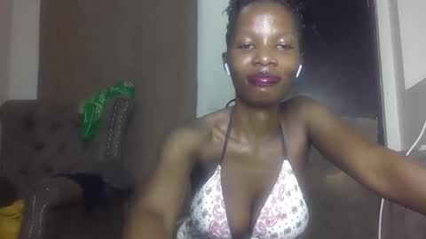 tatiana_254 online show from January 13, 2026, 10:37 pm