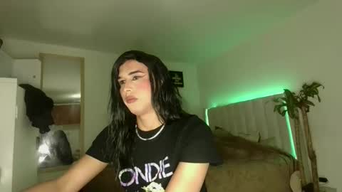 Snapshot of tatiana_hunter chatting on February 16, 2026, 5:20 pm tatiana_hunter online show from February 16, 2026, 5:20 pm