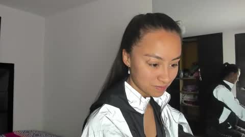 Snapshot of tatiana_valencia chatting on January 30, 2025, 11:33 am Tati online show from January 30, 2025, 11:33 am