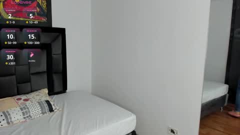 Snapshot of tatiana_valencia chatting on February 2, 2025, 6:42 pm Tati online show from February 2, 2025, 6:42 pm