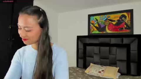 Snapshot of tatiana_valencia chatting on February 4, 2025, 3:47 pm Tati online show from February 4, 2025, 3:47 pm