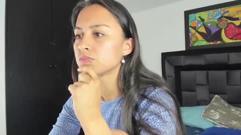 Snapshot of tatiana_valencia chatting on February 25, 2025, 3:49 pm Tati online show from February 25, 2025, 3:49 pm