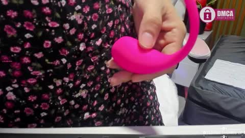 Snapshot of tatiana_vegha chatting on February 10, 2025, 12:29 pm i am tatiana online show from February 10, 2025, 12:29 pm