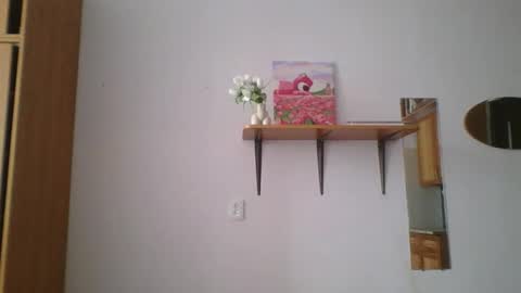 Snapshot of tatiana_xi chatting on September 21, 2025, 9:44 am tatiana_xi online show from September 21, 2025, 9:44 am