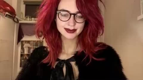 Snapshot of tatianaromanova chatting on October 19, 2025, 7:36 pm Tatiana online show from October 19, 2025, 7:36 pm