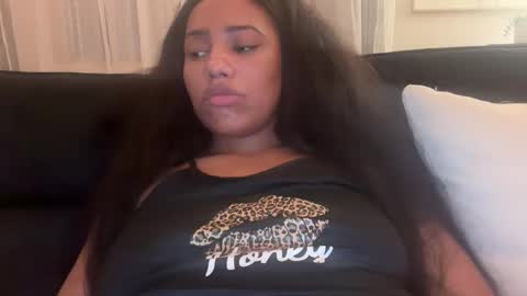 Tatianna Marie online show from February 16, 2025, 3:15 am