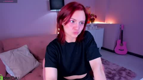 Snapshot of taticamomile chatting on April 7, 2026, 12:16 pm Tatica online show from April 7, 2026, 12:16 pm