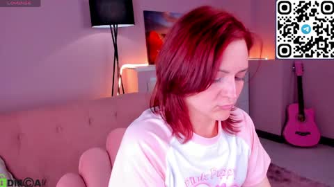 Snapshot of taticamomile chatting on April 8, 2026, 12:49 pm Tatica online show from April 8, 2026, 12:49 pm