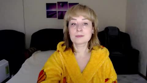 Snapshot of tattease chatting on November 19, 2025, 5:51 am Tattease online show from November 19, 2025, 5:51 am