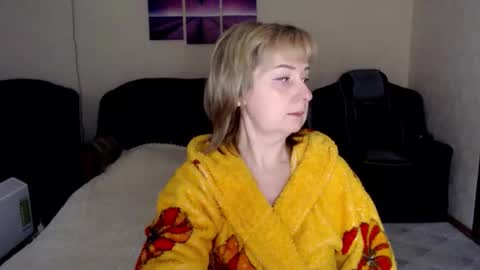 Snapshot of tattease chatting on December 1, 2025, 5:34 am Tattease online show from December 1, 2025, 5:34 am