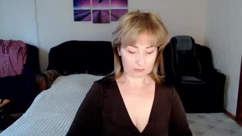 Snapshot of tattease chatting on May 8, 2026, 11:59 am Tattease online show from May 8, 2026, 11:59 am