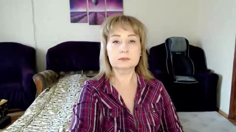 Snapshot of tattease chatting on May 11, 2026, 12:55 pm Tattease online show from May 11, 2026, 12:55 pm