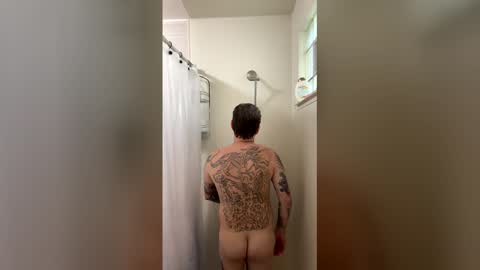 tattedupboyfun online show from May 31, 2026, 3:41 pm