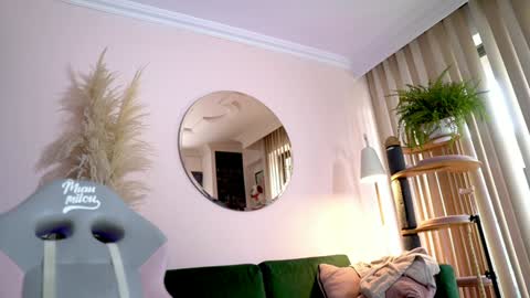 Snapshot of tattoo_ninja_kitty chatting on January 14, 2026, 6:35 pm Nathalie Hardy online show from January 14, 2026, 6:35 pm