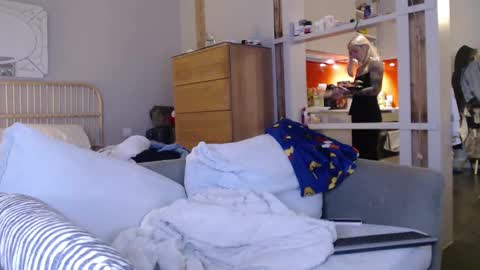 tattoobbgirl online show from February 22, 2025, 7:03 pm