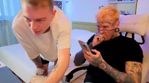 Snapshot of tattooed666cat chatting on January 9, 2026, 11:57 am Alex but u can call me Theo online show from January 9, 2026, 11:57 am