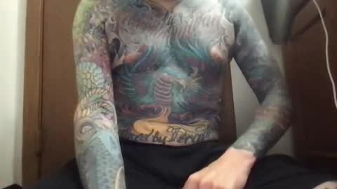 Snapshot of tattooed8in chatting on November 26, 2025, 9:05 pm tattooed8in online show from November 26, 2025, 9:05 pm