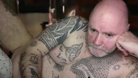 Tattooeddilf 01 online show from March 25, 2026, 1:44 am