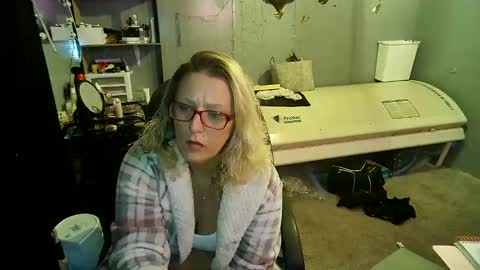 Snapshot of tattooeddirtyteacher chatting on February 26, 2025, 10:26 am Lisa Lovely online show from February 26, 2025, 10:26 am