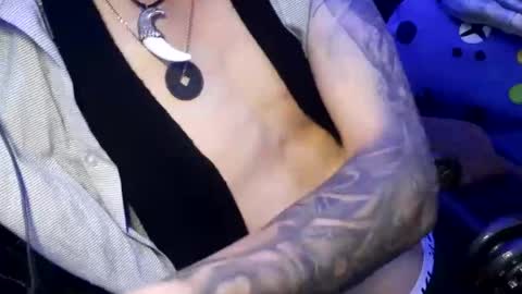 Jean pool online show from October 17, 2025, 5:21 am